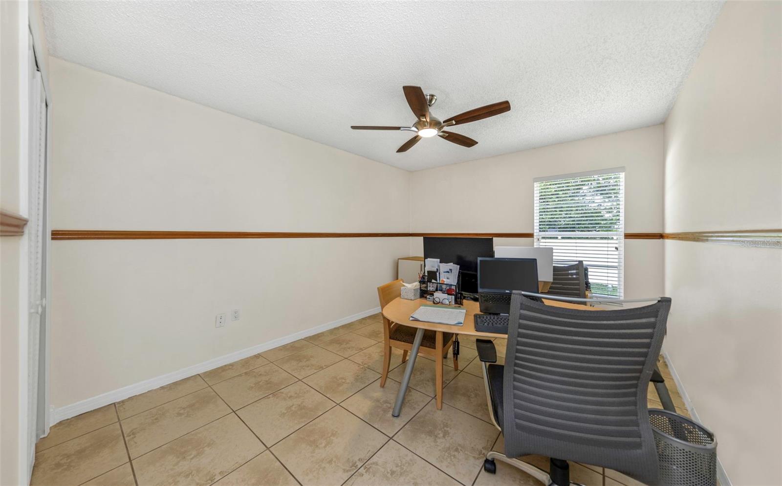 EAGLE CHASE - Residential
