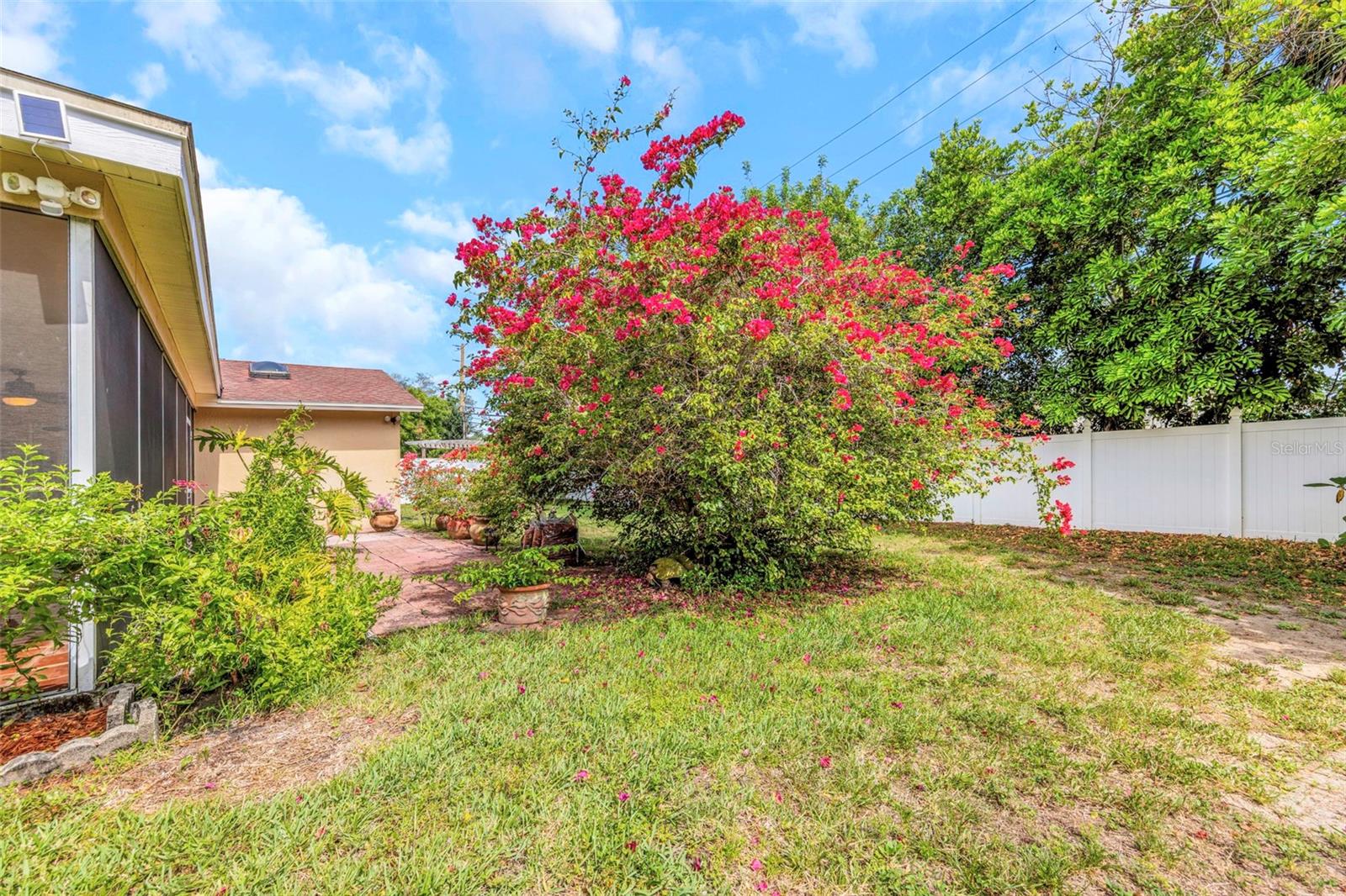 EAGLE CHASE - Residential