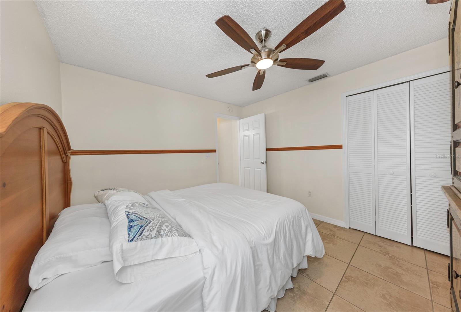 EAGLE CHASE - Residential