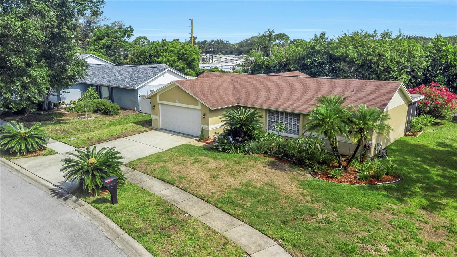 EAGLE CHASE - Residential