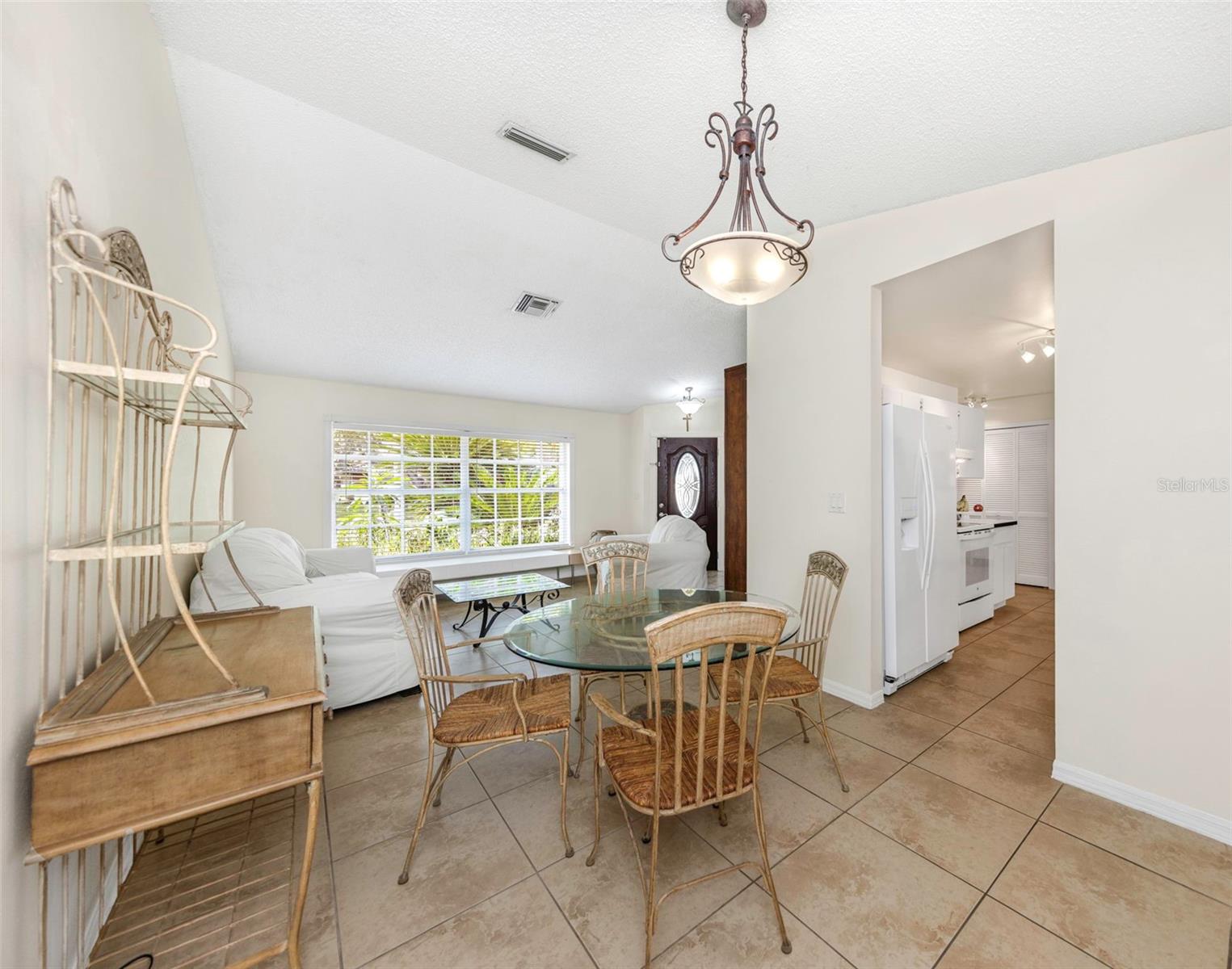 EAGLE CHASE - Residential
