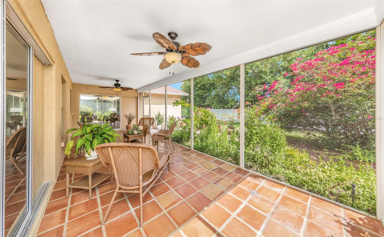 EAGLE CHASE - Residential