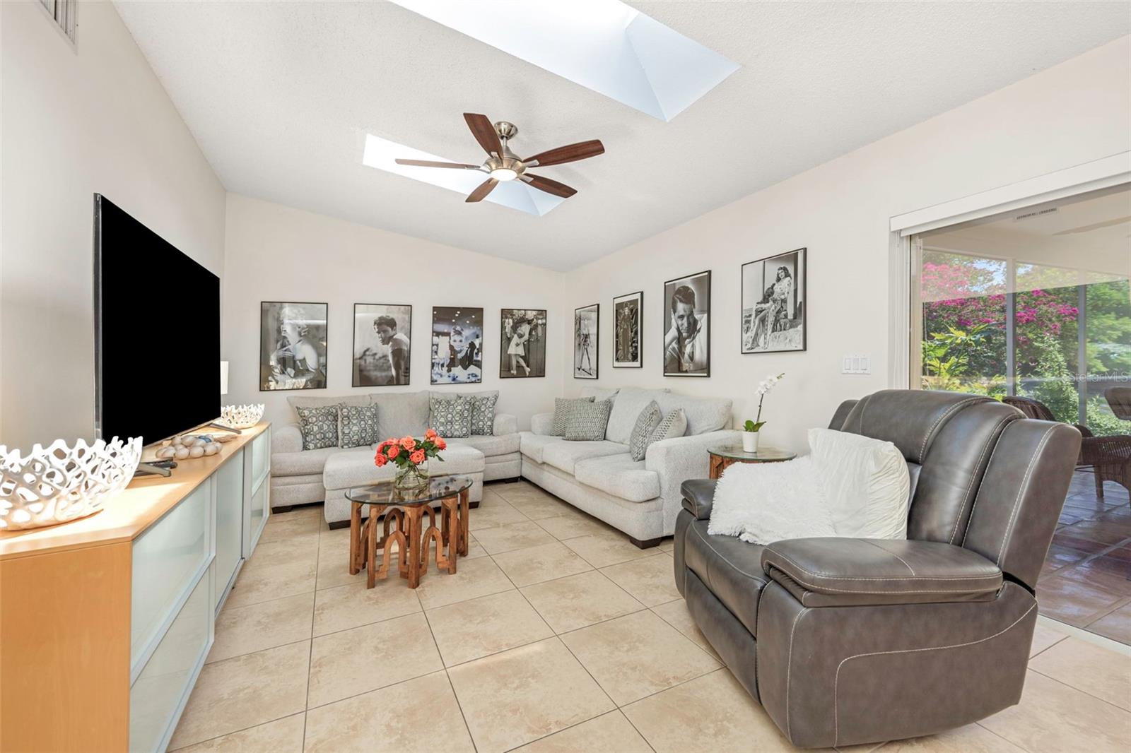EAGLE CHASE - Residential