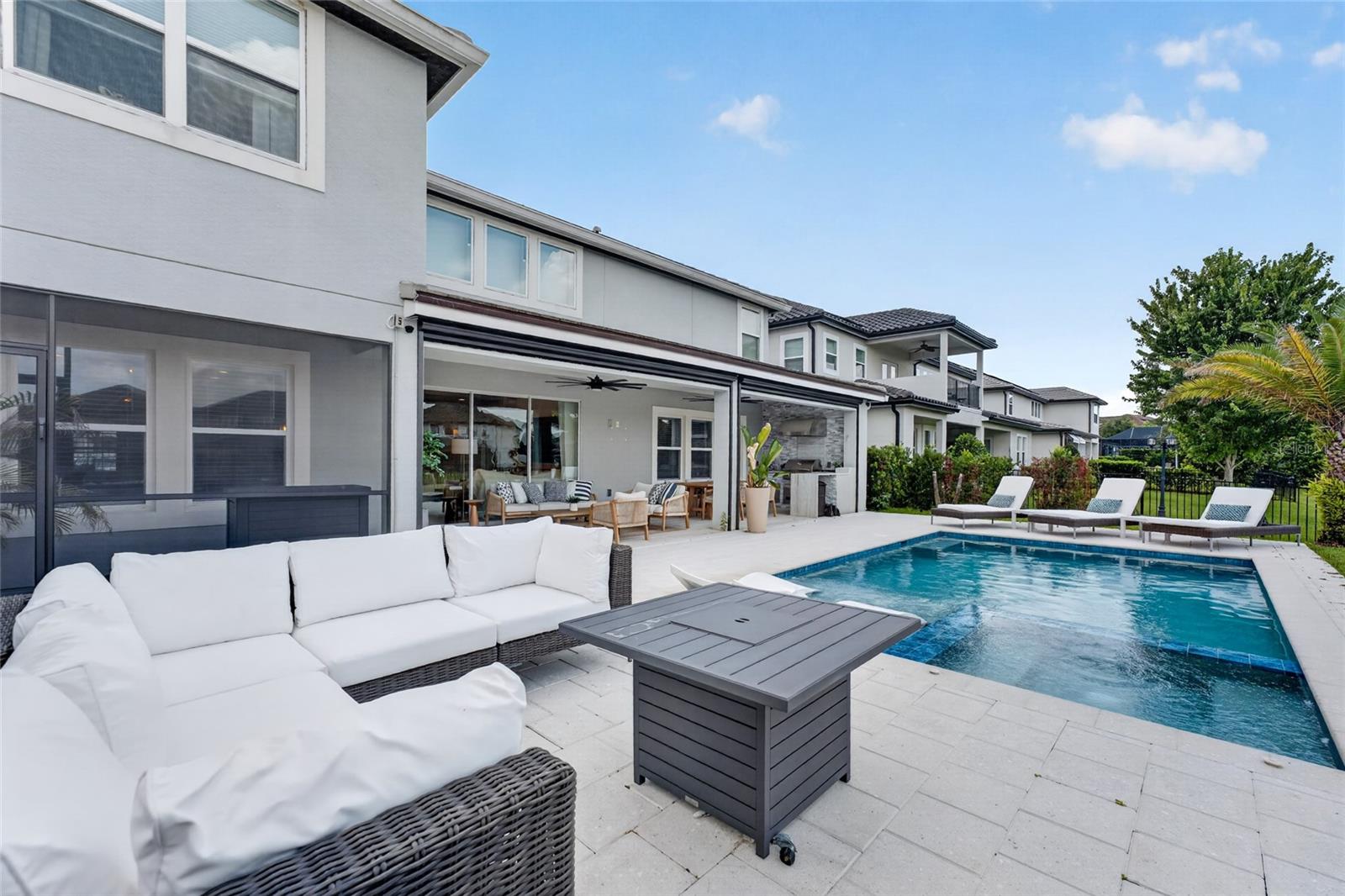 WEST LAKE HANCOCK ESTATES - Residential