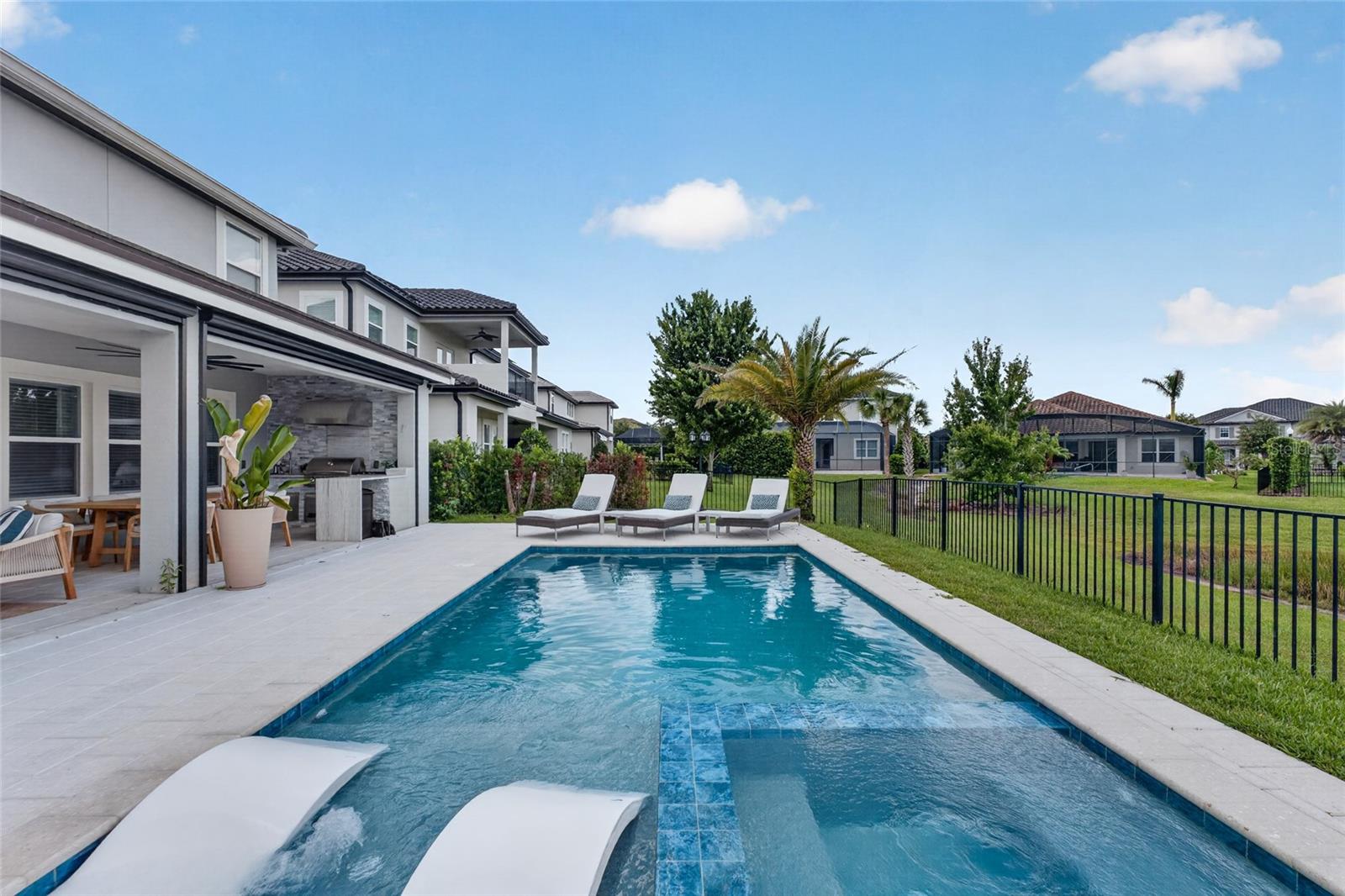WEST LAKE HANCOCK ESTATES - Residential