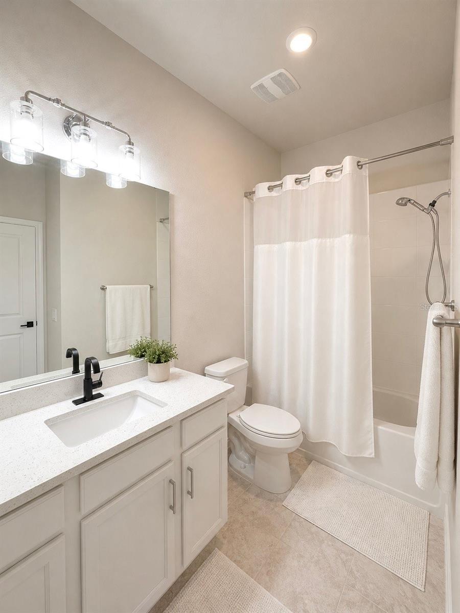 JOHNS LAKE LNDG PH 6 - Residential