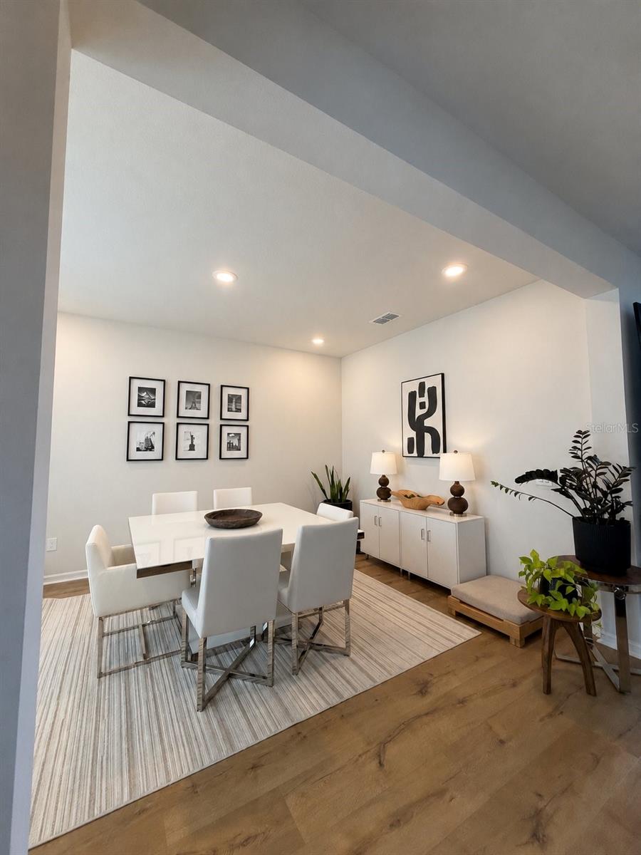 JOHNS LAKE LNDG PH 6 - Residential