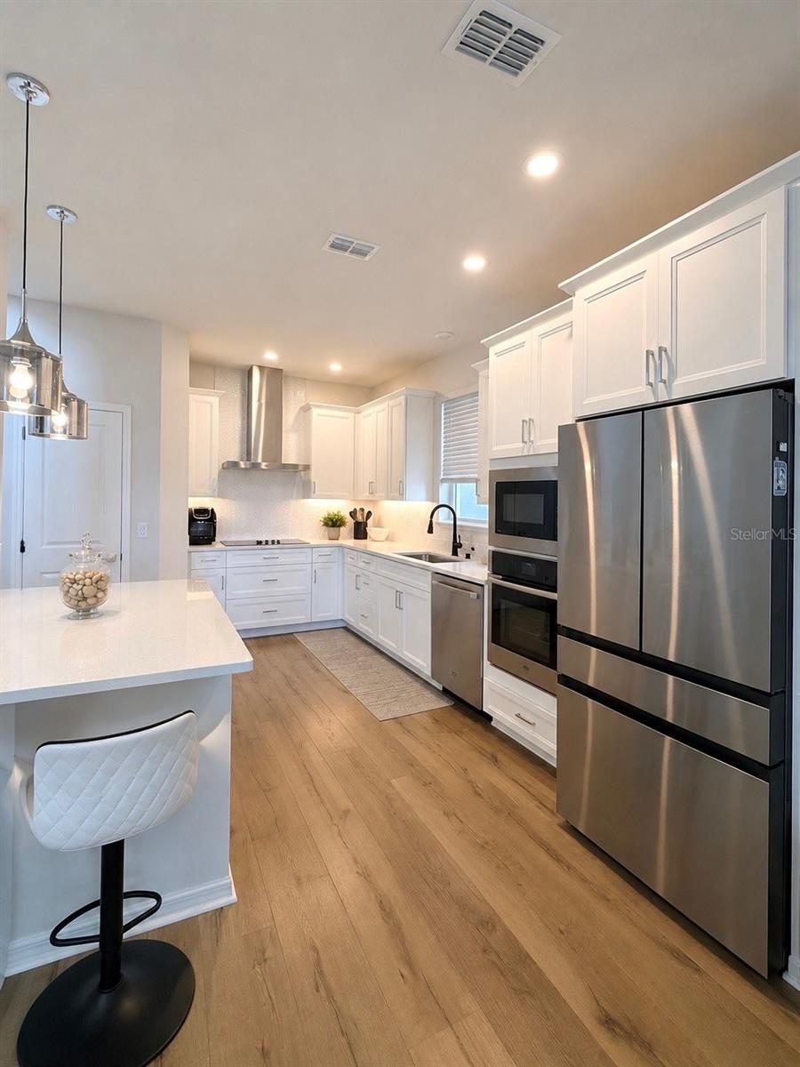 JOHNS LAKE LNDG PH 6 - Residential