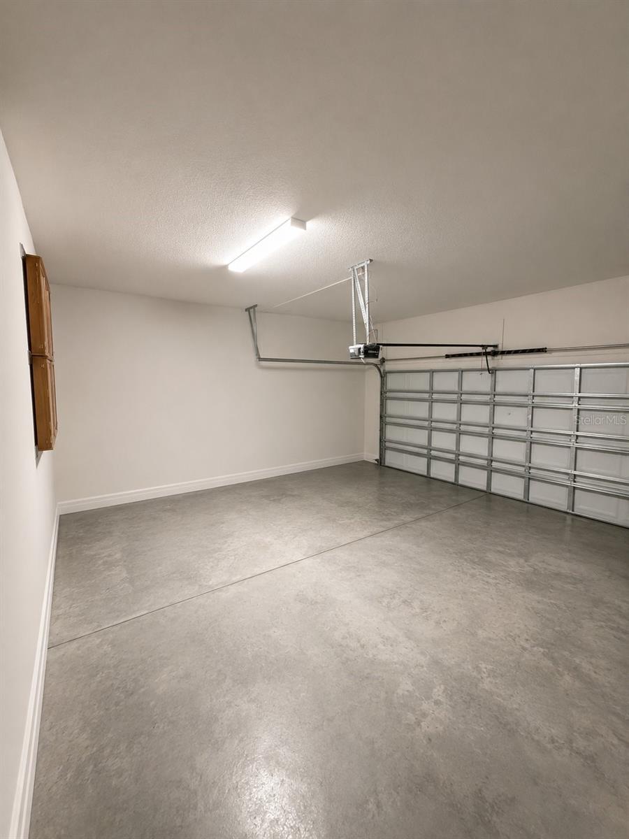 JOHNS LAKE LNDG PH 6 - Residential