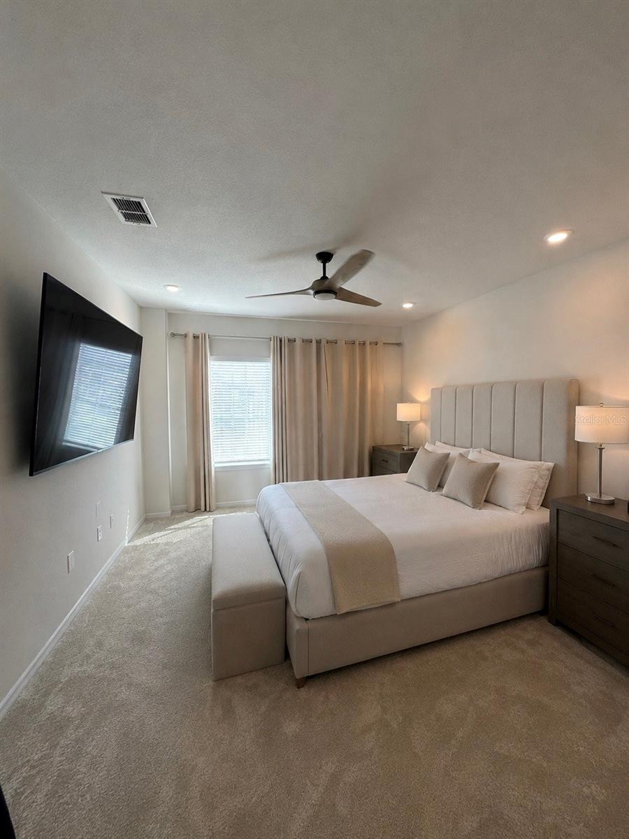 JOHNS LAKE LNDG PH 6 - Residential