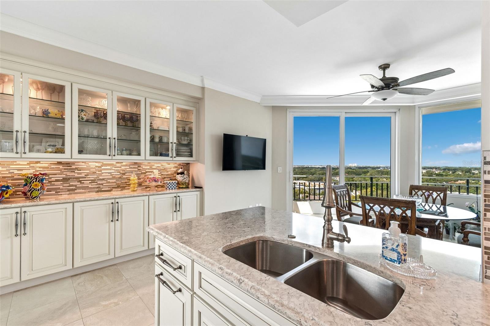 BAYSHORE REGENCY A CONDOMINIUM - Residential