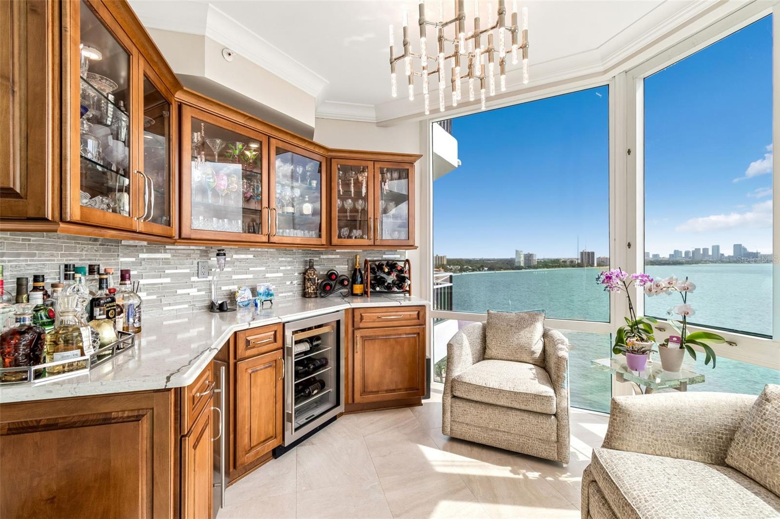 BAYSHORE REGENCY A CONDOMINIUM - Residential