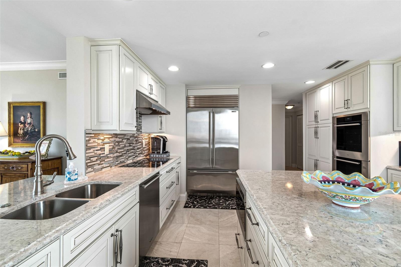 BAYSHORE REGENCY A CONDOMINIUM - Residential