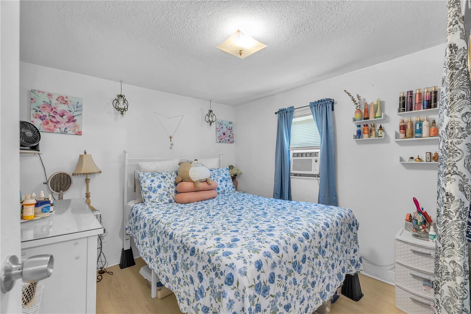 STRAWBERRY TERRACE SOUTH - Residential