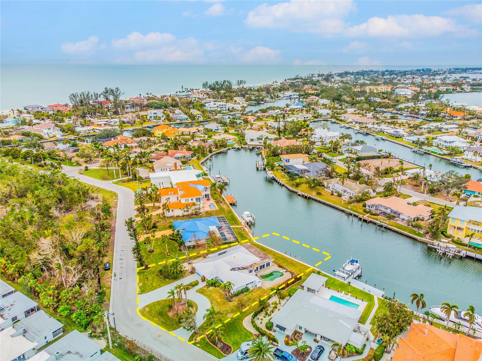 EMERALD HARBOR - Residential