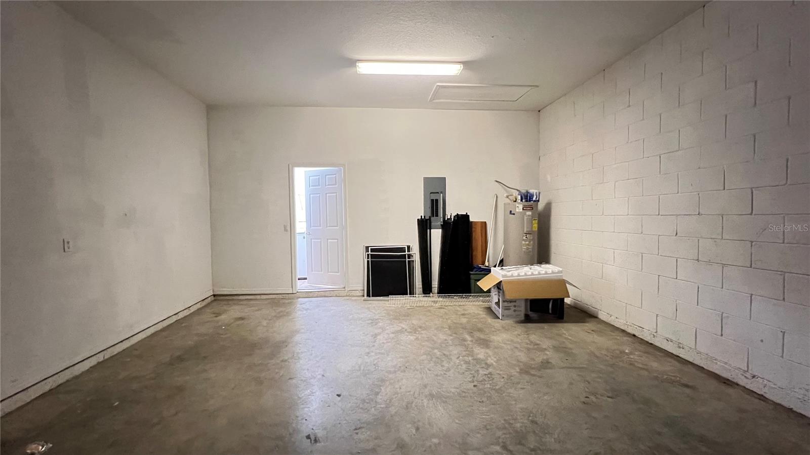 VIZCAY - Residential Lease