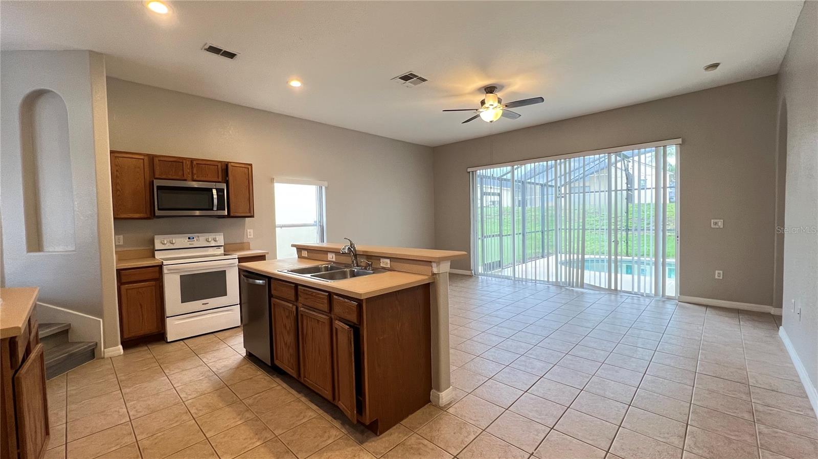 VIZCAY - Residential Lease