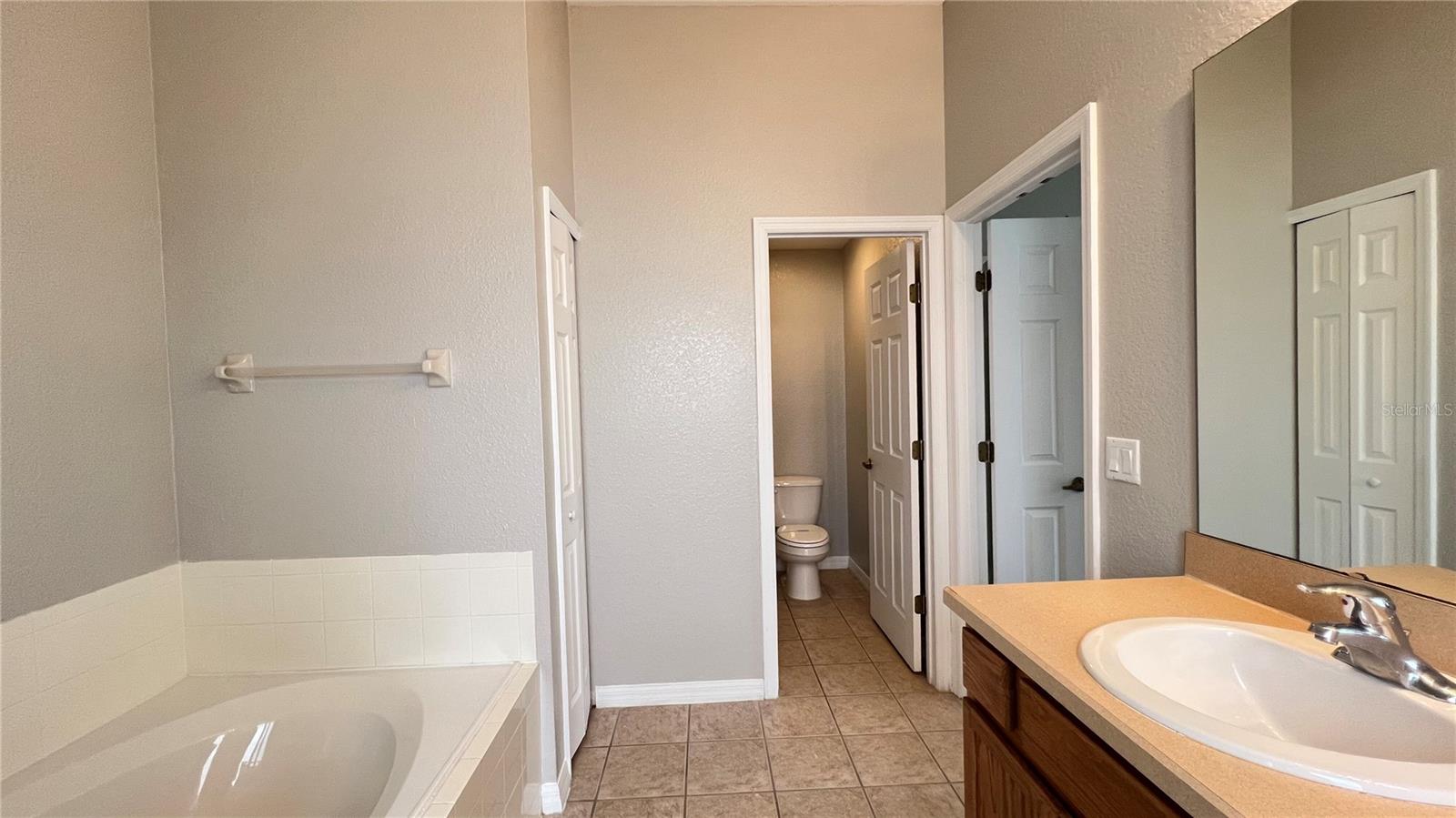 VIZCAY - Residential Lease