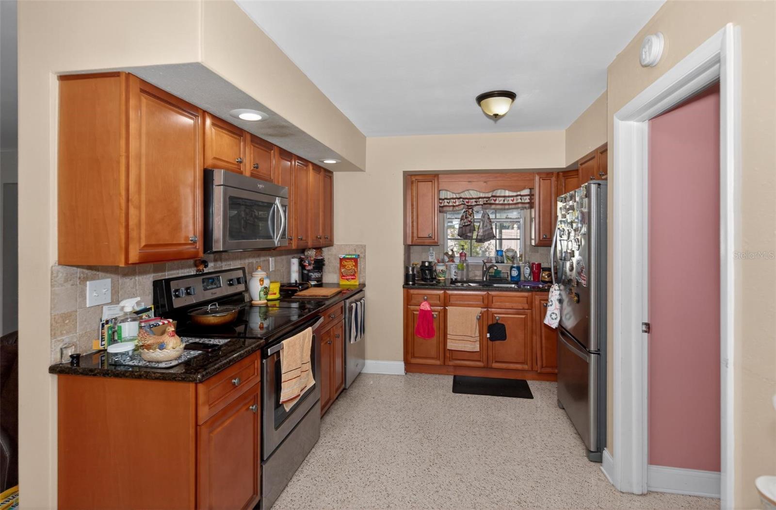 SHERYL MANOR UNIT 3 2ND ADD - Residential