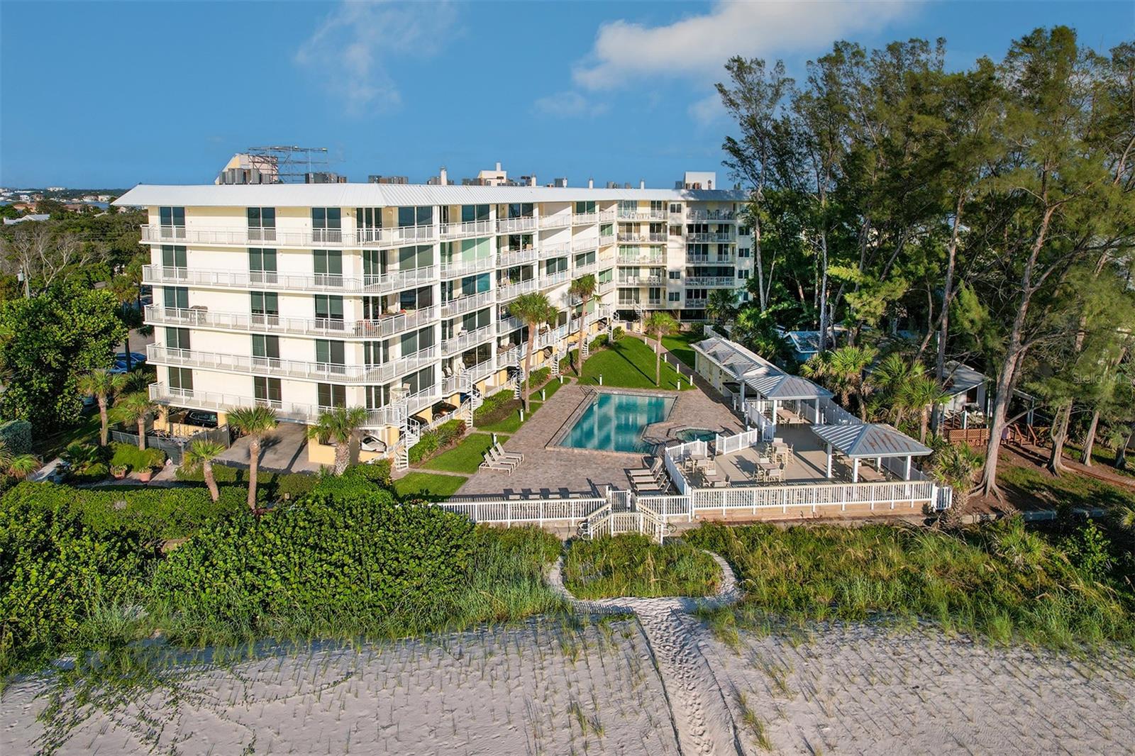 DOLPHIN REEF CONDO - Residential