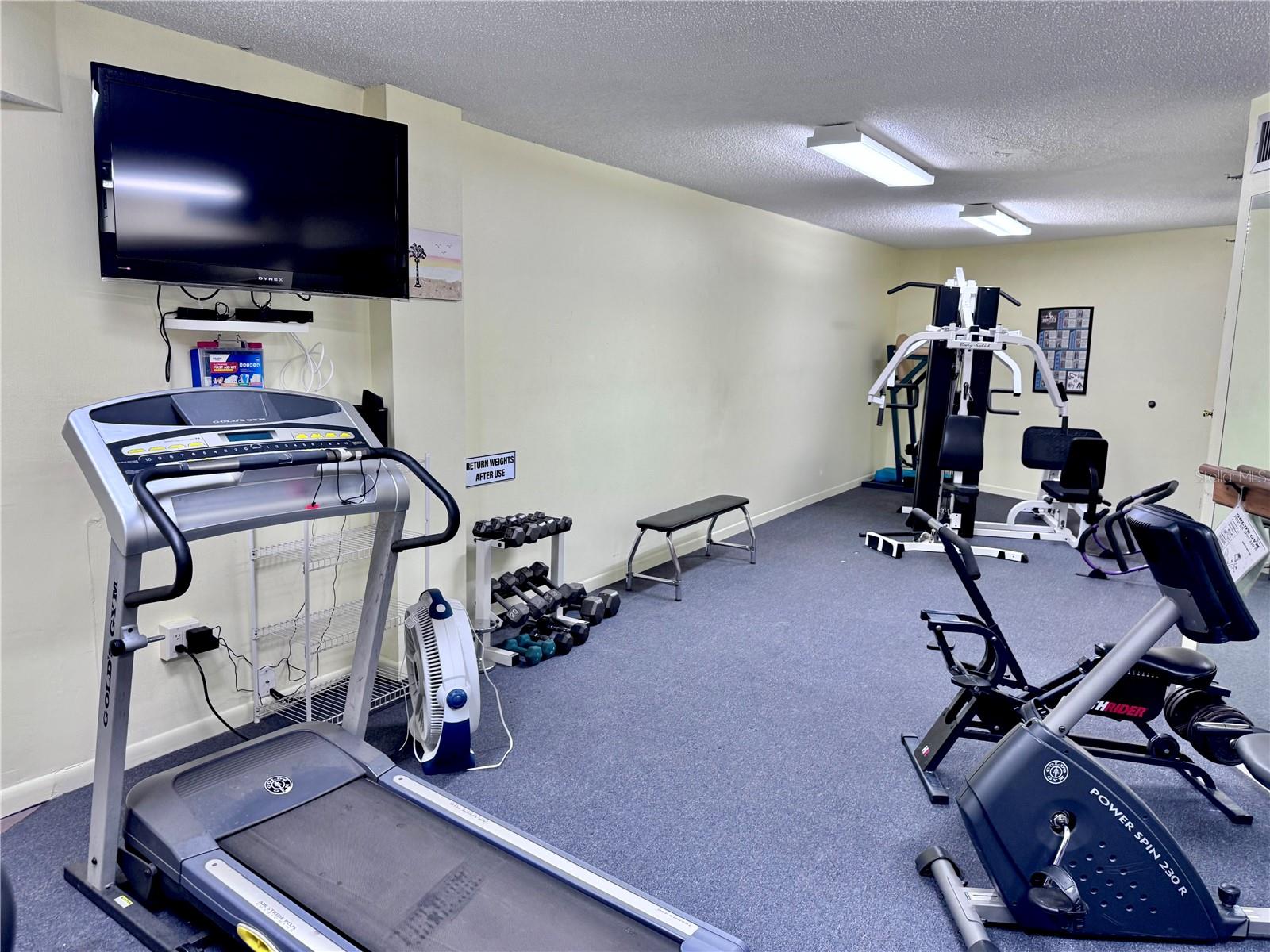 DOLPHIN REEF CONDO - Residential
