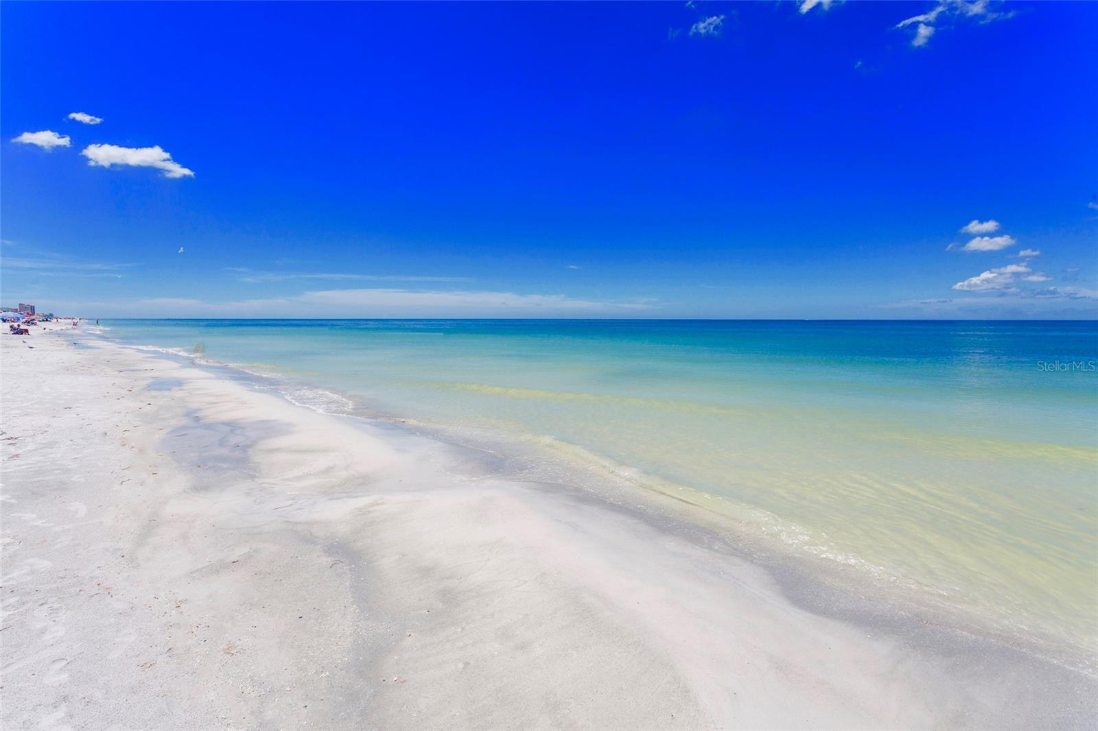 DOLPHIN REEF CONDO - Residential