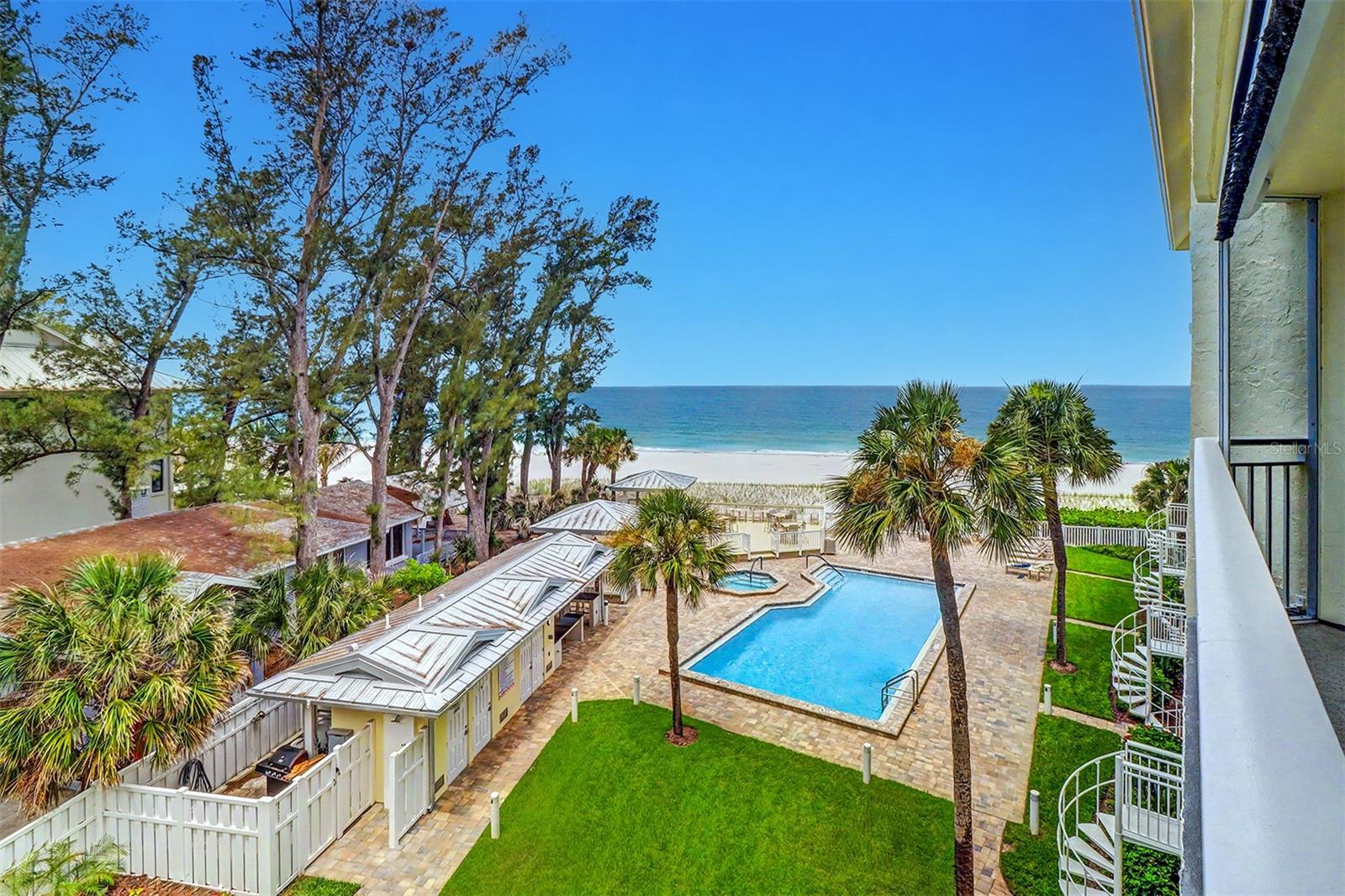 DOLPHIN REEF CONDO - Residential