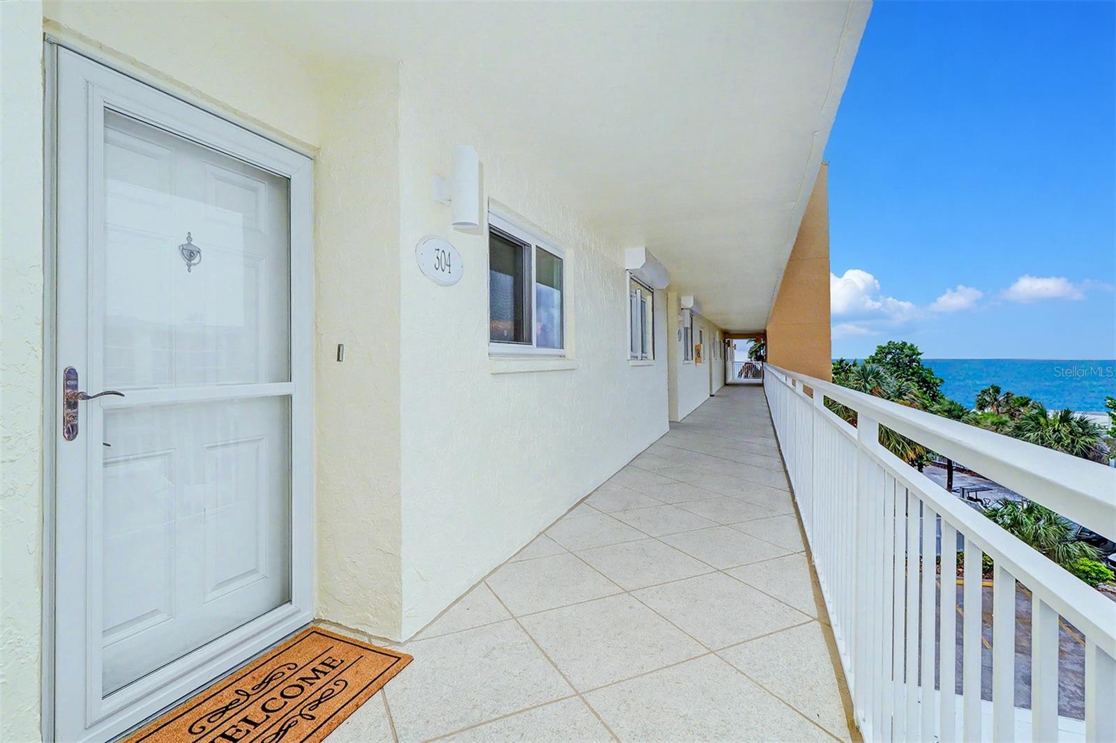 DOLPHIN REEF CONDO - Residential