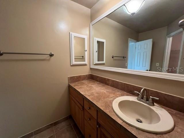 HAILE PLANTATION UNIT 10 PH I - Residential Lease