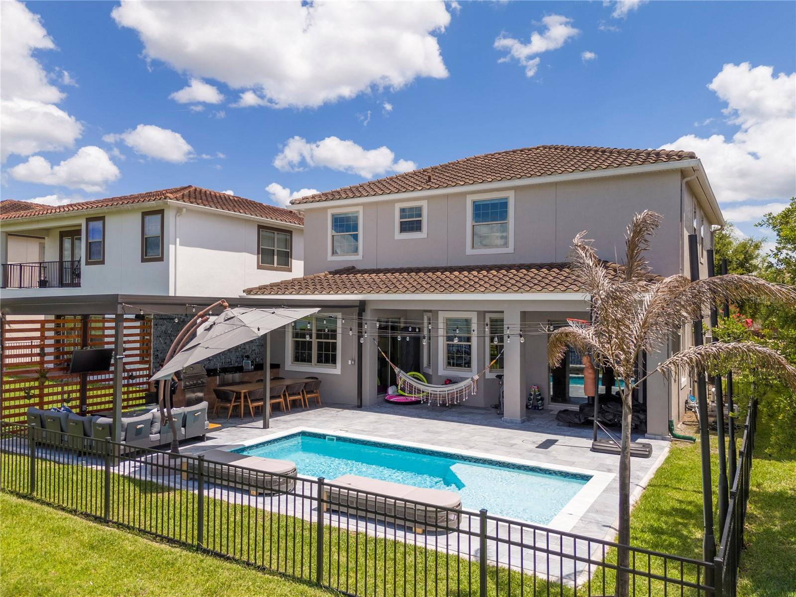 EAGLE CREEK - Residential