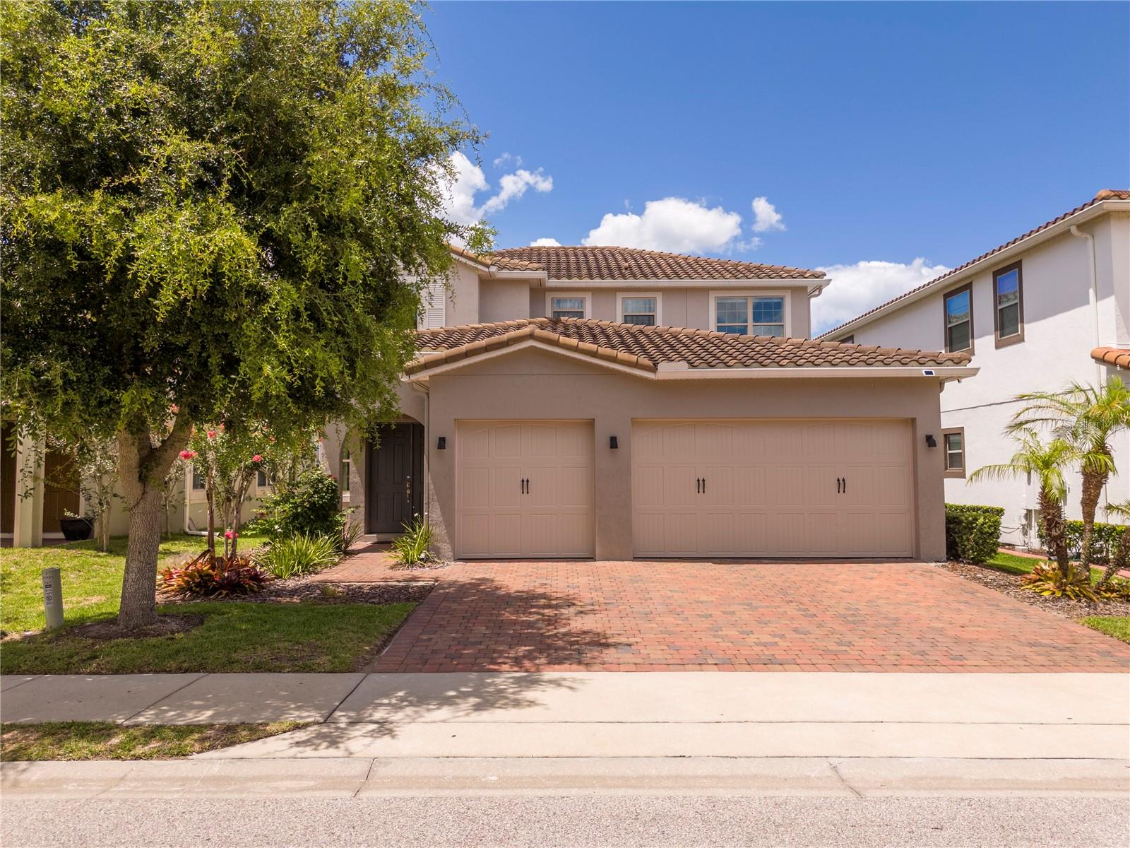 EAGLE CREEK - Residential