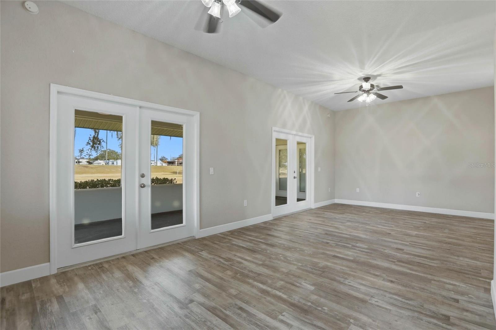 TORREY OAKS GOLF COURSE SUB - Residential