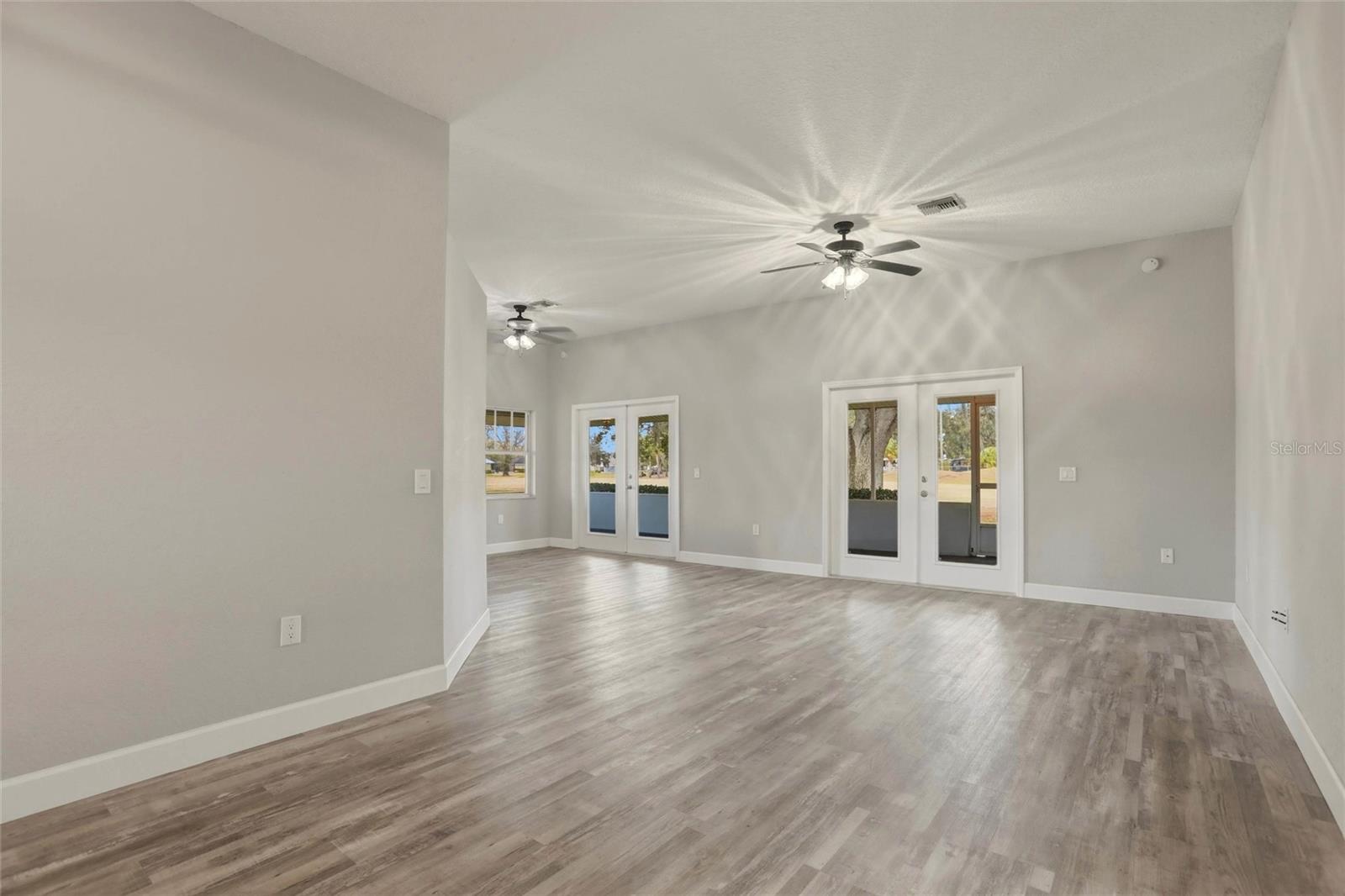TORREY OAKS GOLF COURSE SUB - Residential