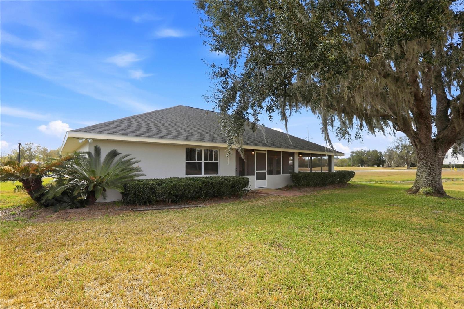 TORREY OAKS GOLF COURSE SUB - Residential