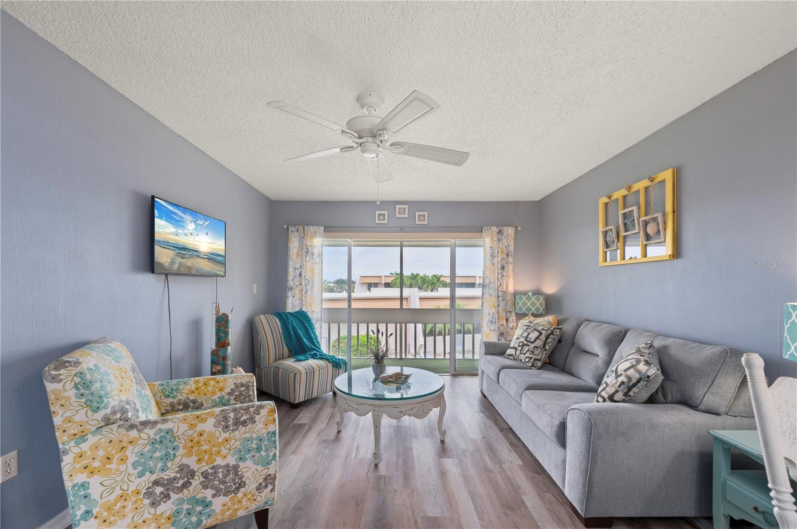 ISLANDER POINT - Residential