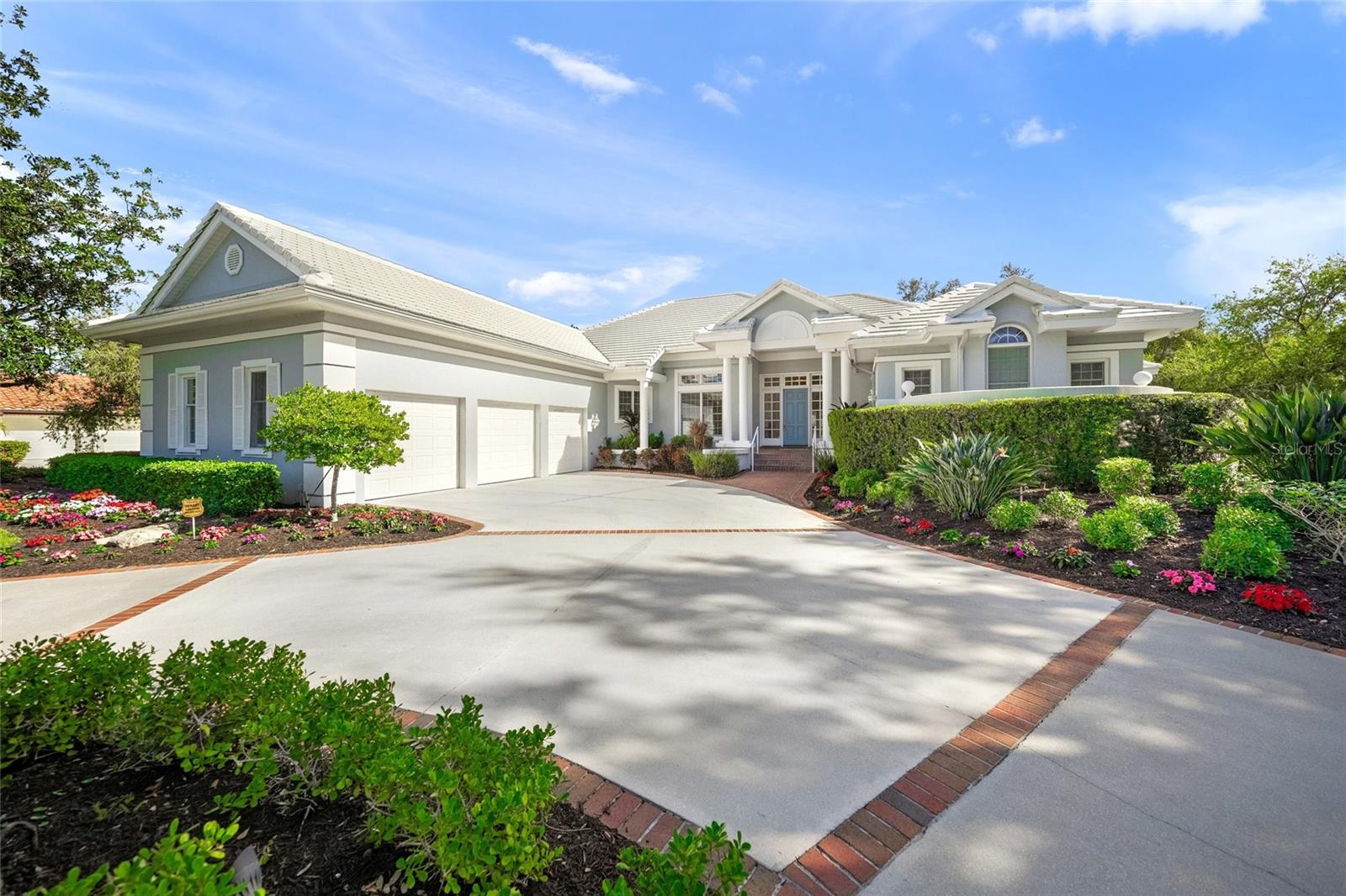 LAUREL OAK ESTATES - Residential
