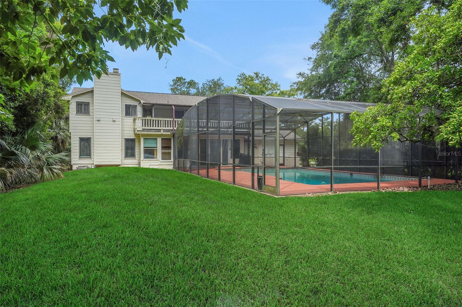 MARKHAM PLACE - Residential