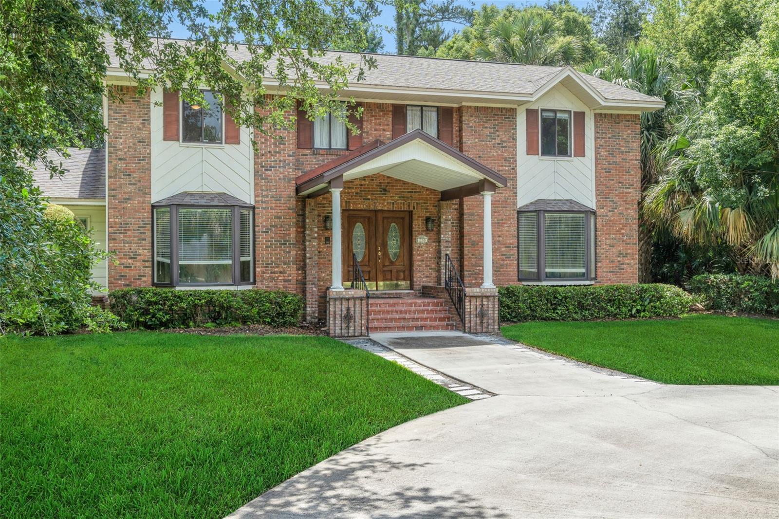 MARKHAM PLACE - Residential