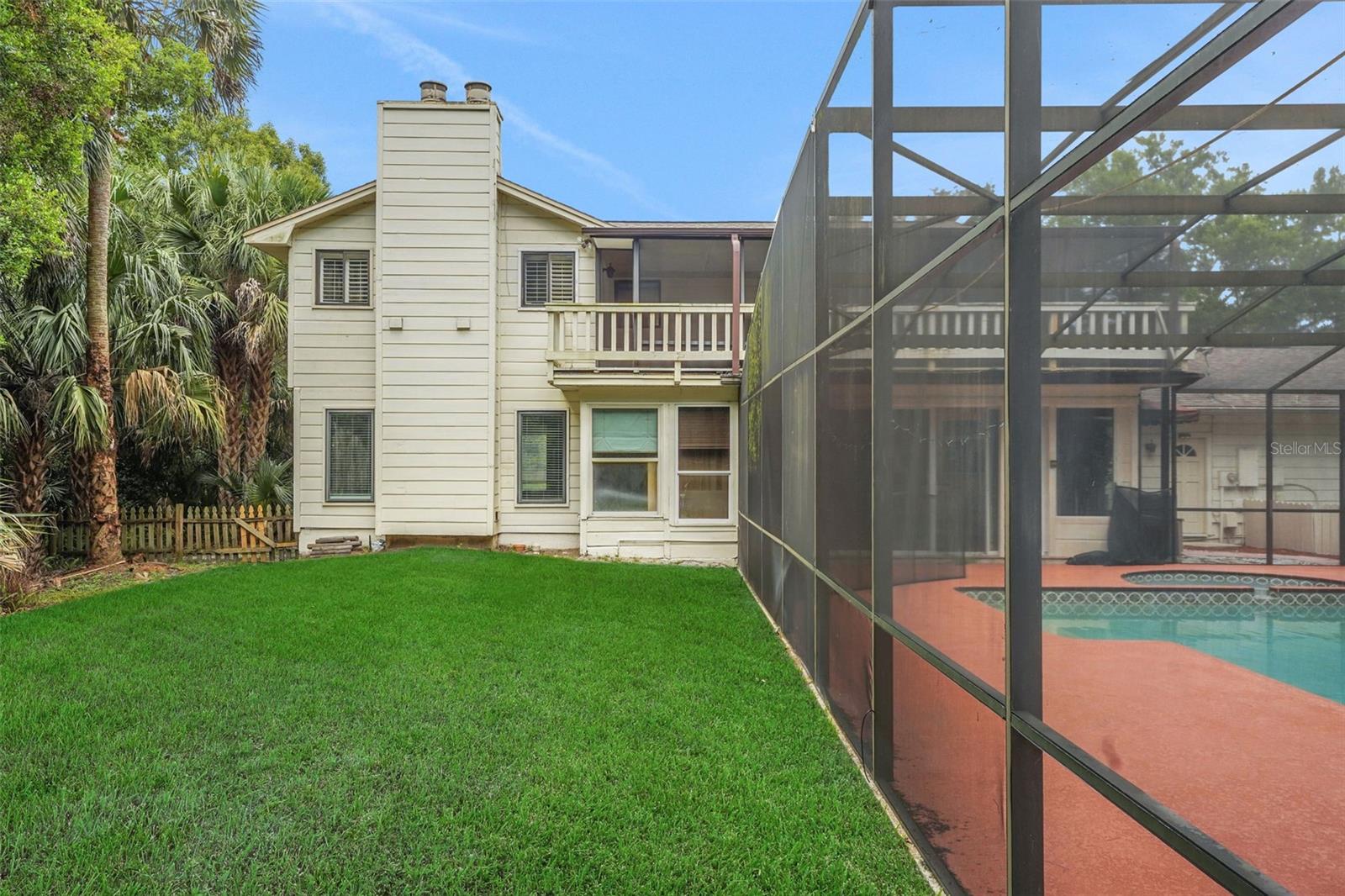 MARKHAM PLACE - Residential