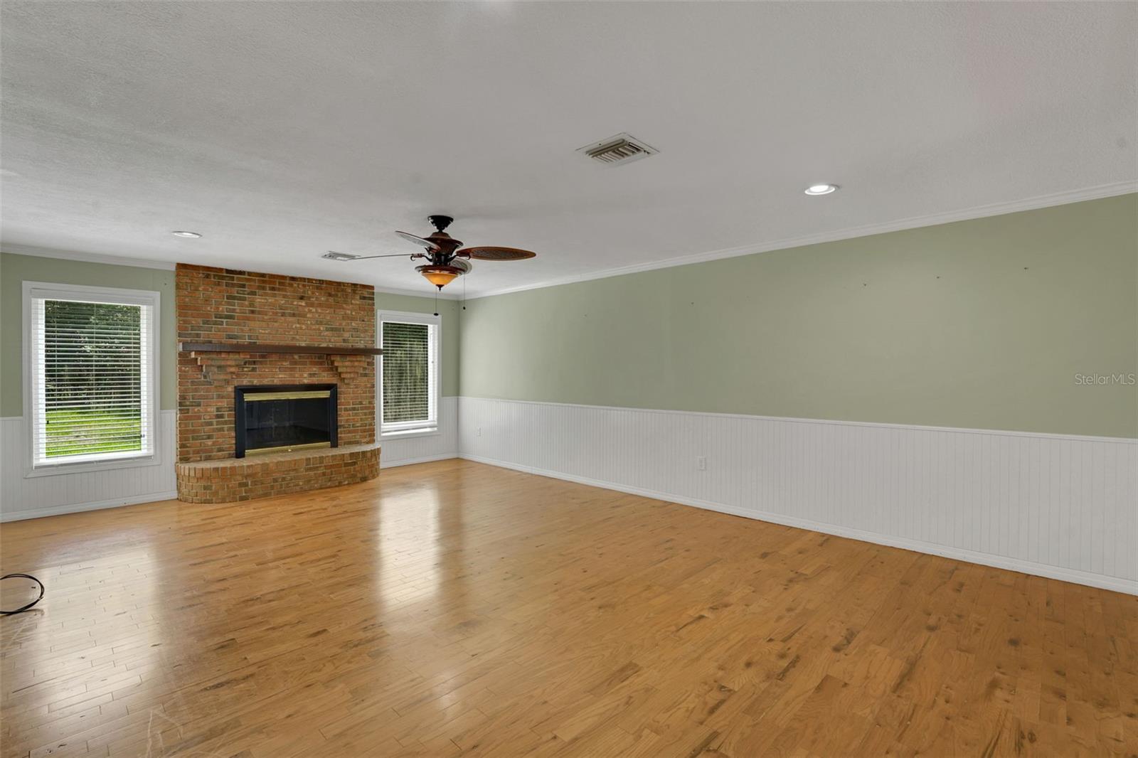 MARKHAM PLACE - Residential