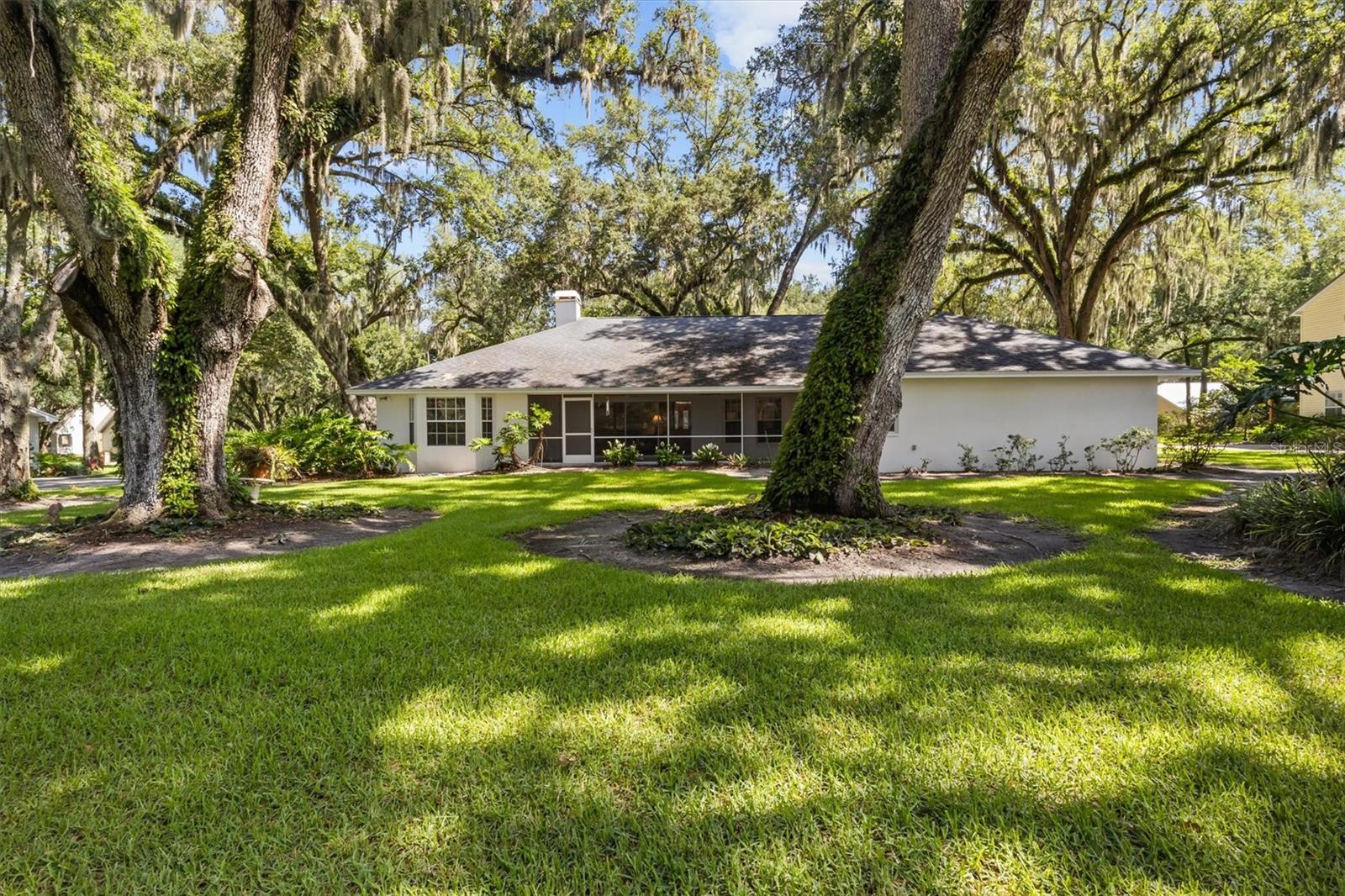 LONGWOOD OAKS PH 01 - Residential