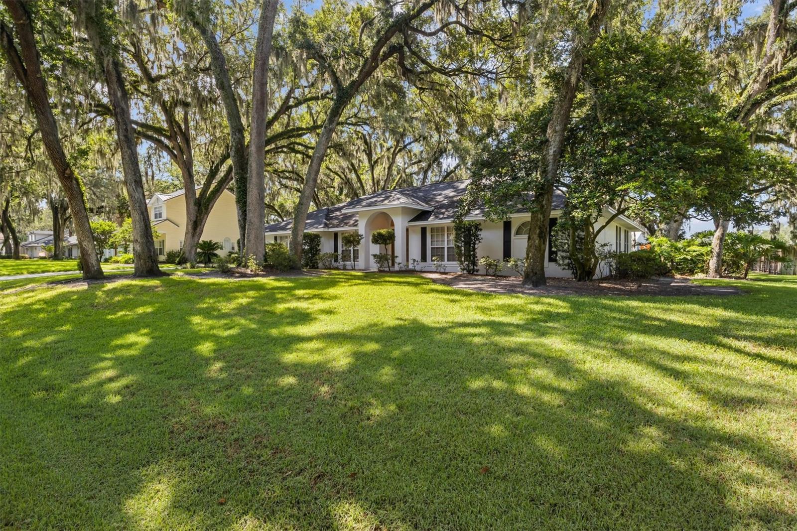 LONGWOOD OAKS PH 01 - Residential