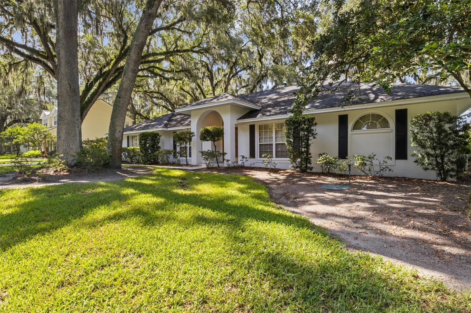 LONGWOOD OAKS PH 01 - Residential