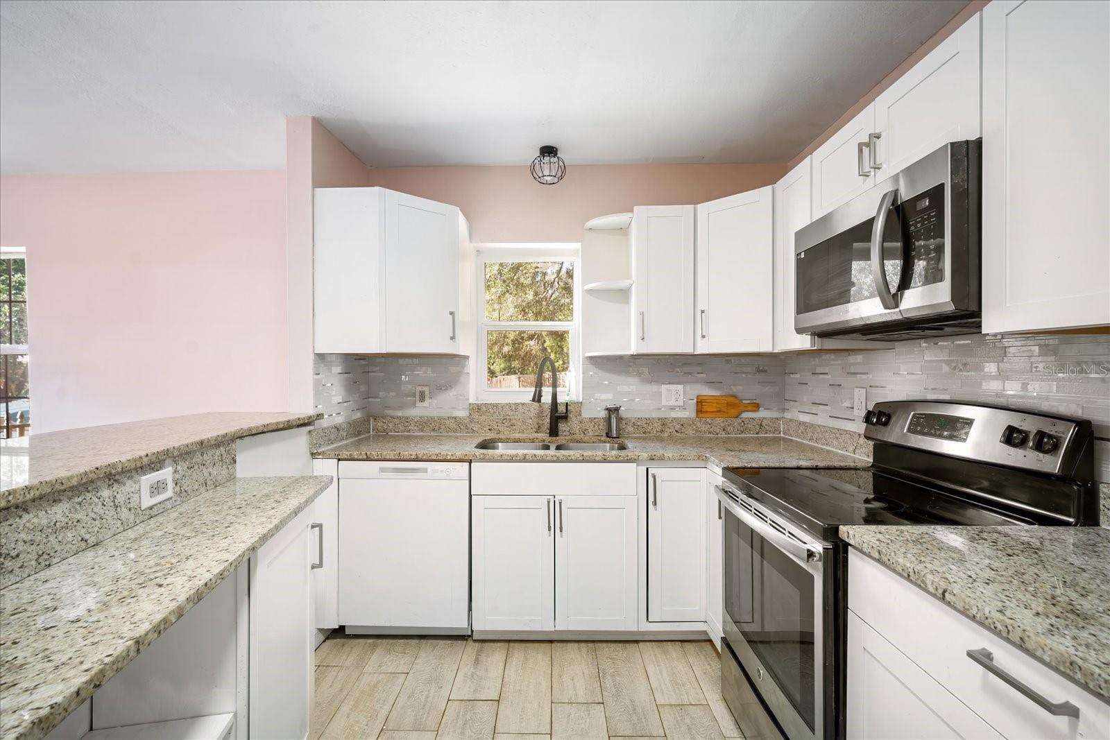ACREAGE - Residential