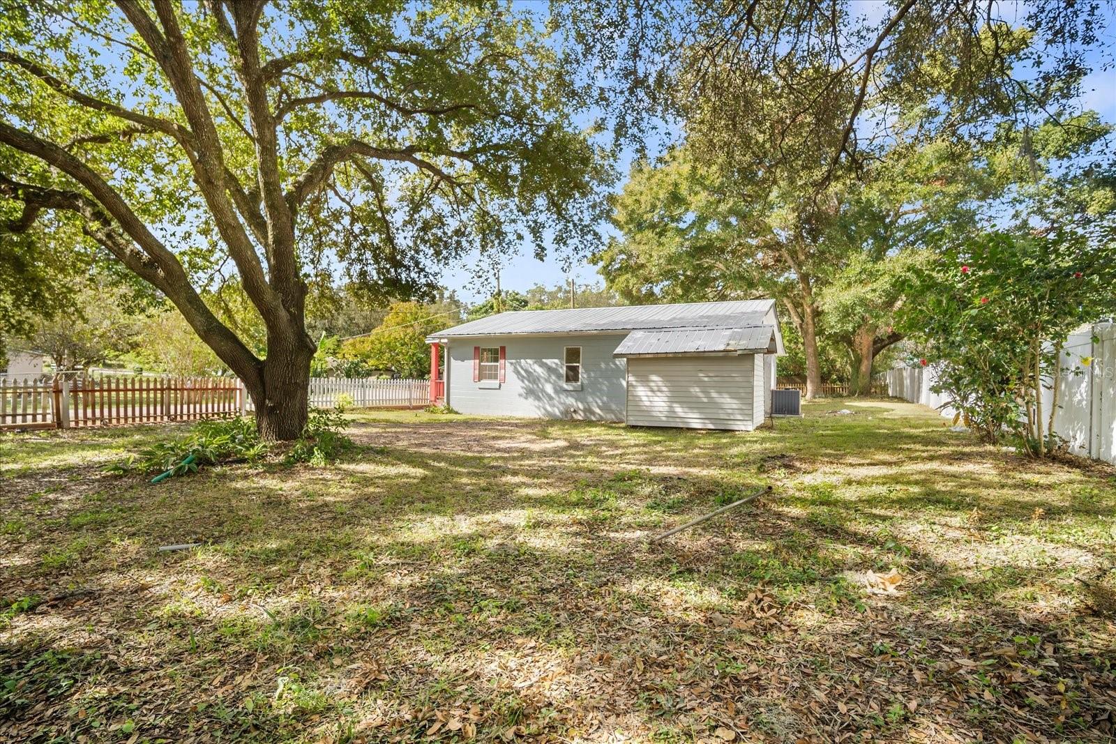 ACREAGE - Residential