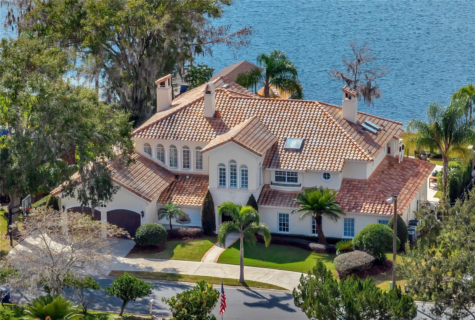 KILLARNEY POINT - Residential