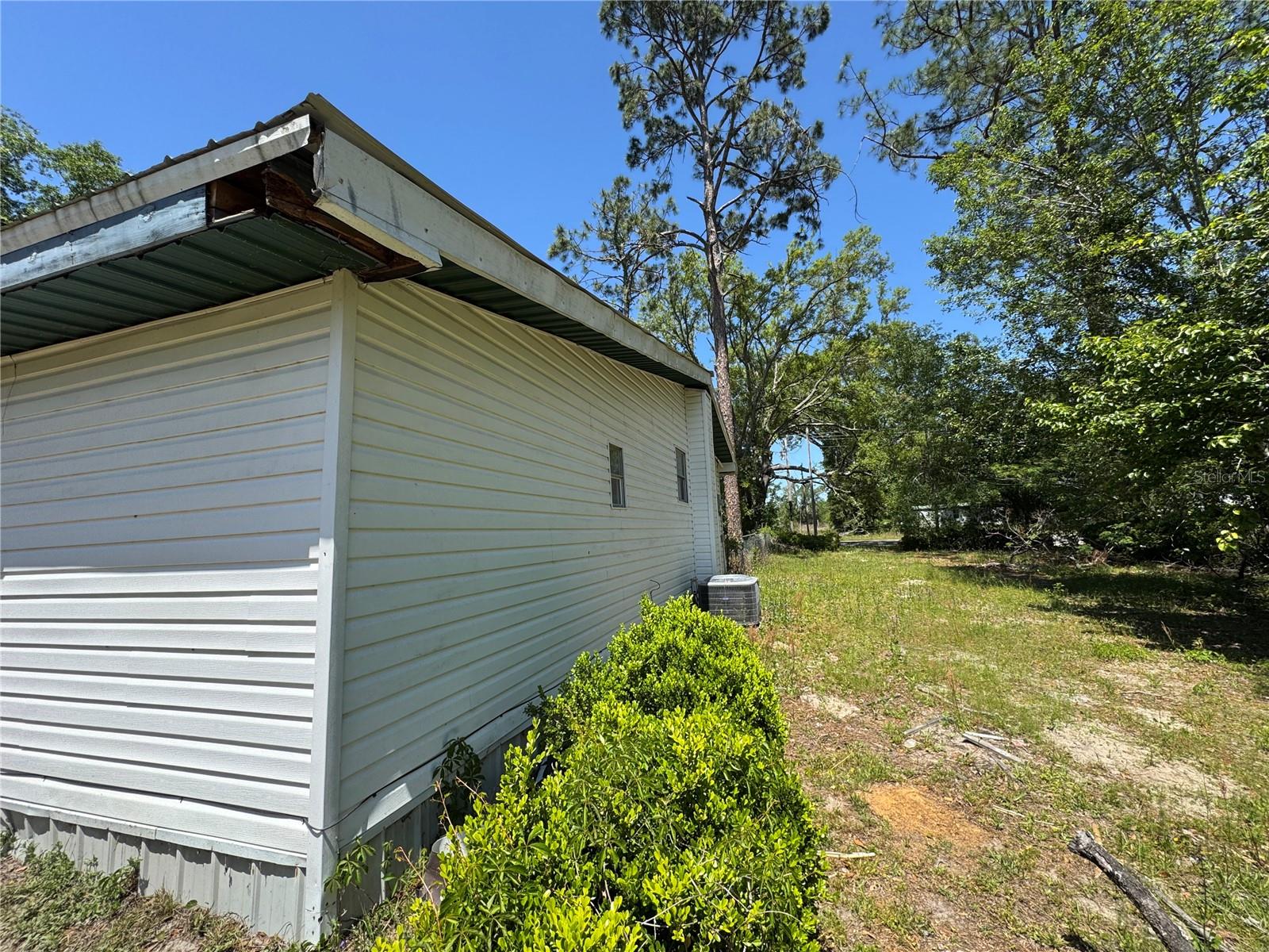 15130 104TH ST. LIVE OAK, FL32060 - Residential