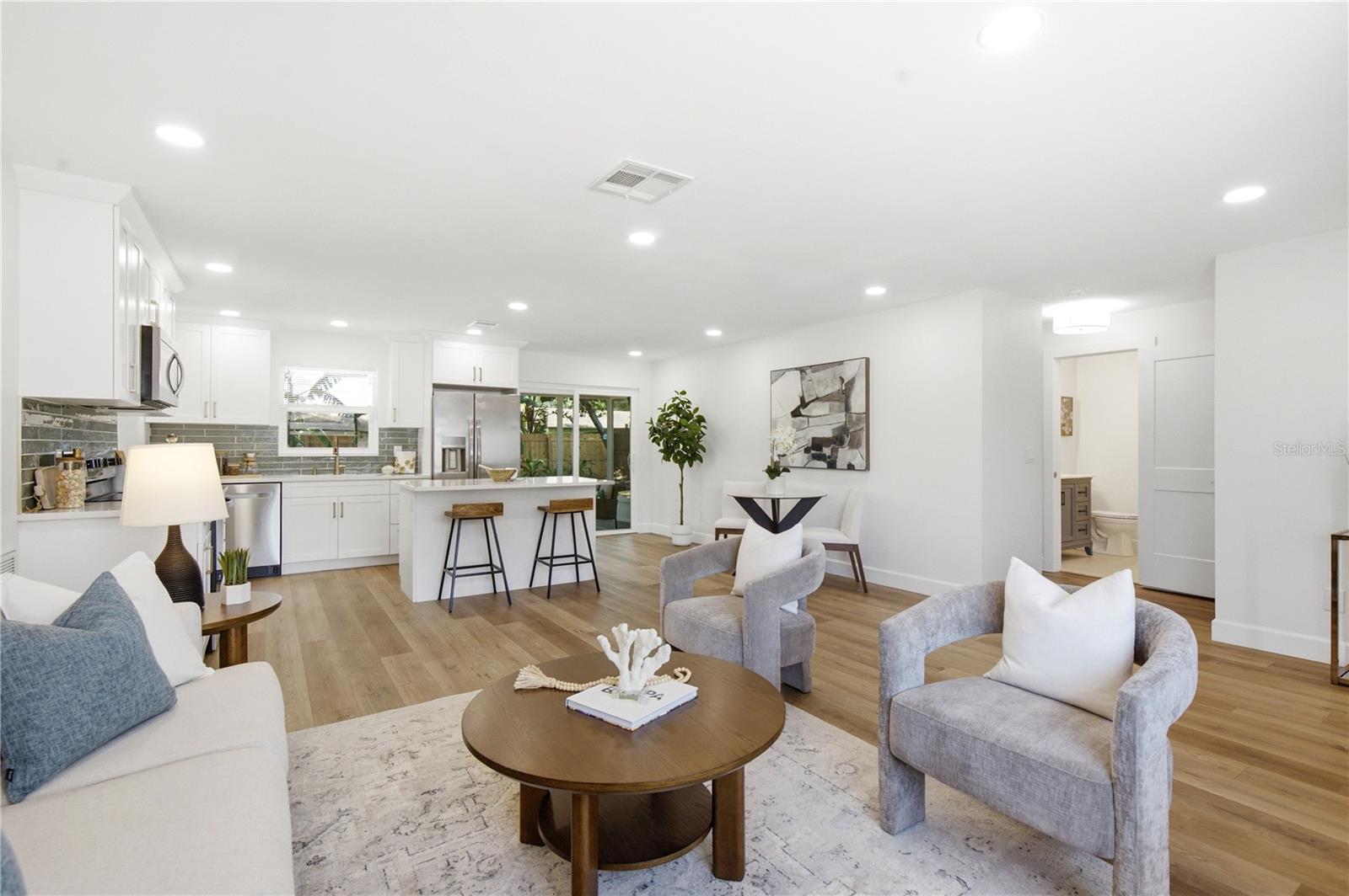 BRENTWOOD PARK - Residential