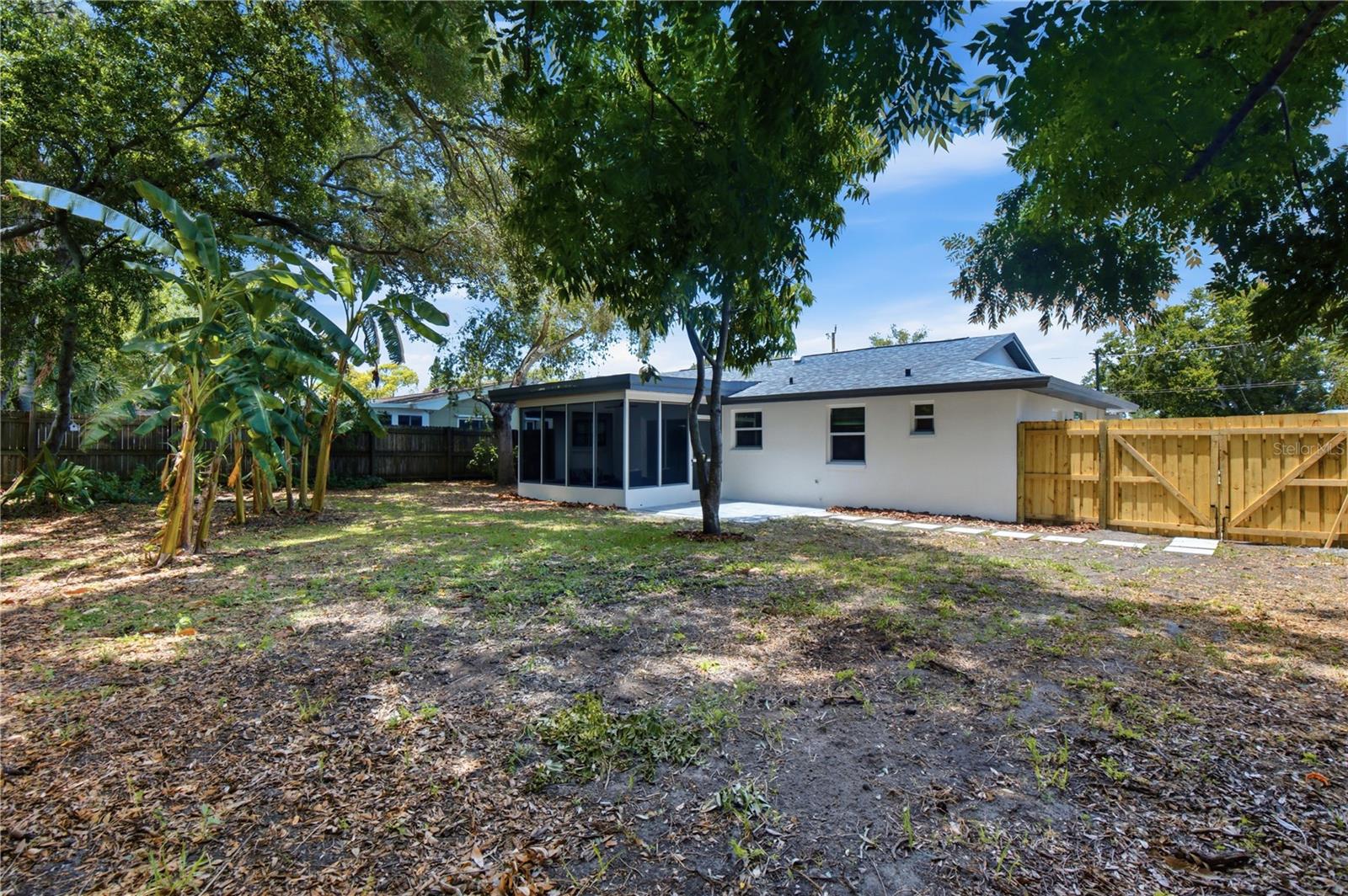 BRENTWOOD PARK - Residential