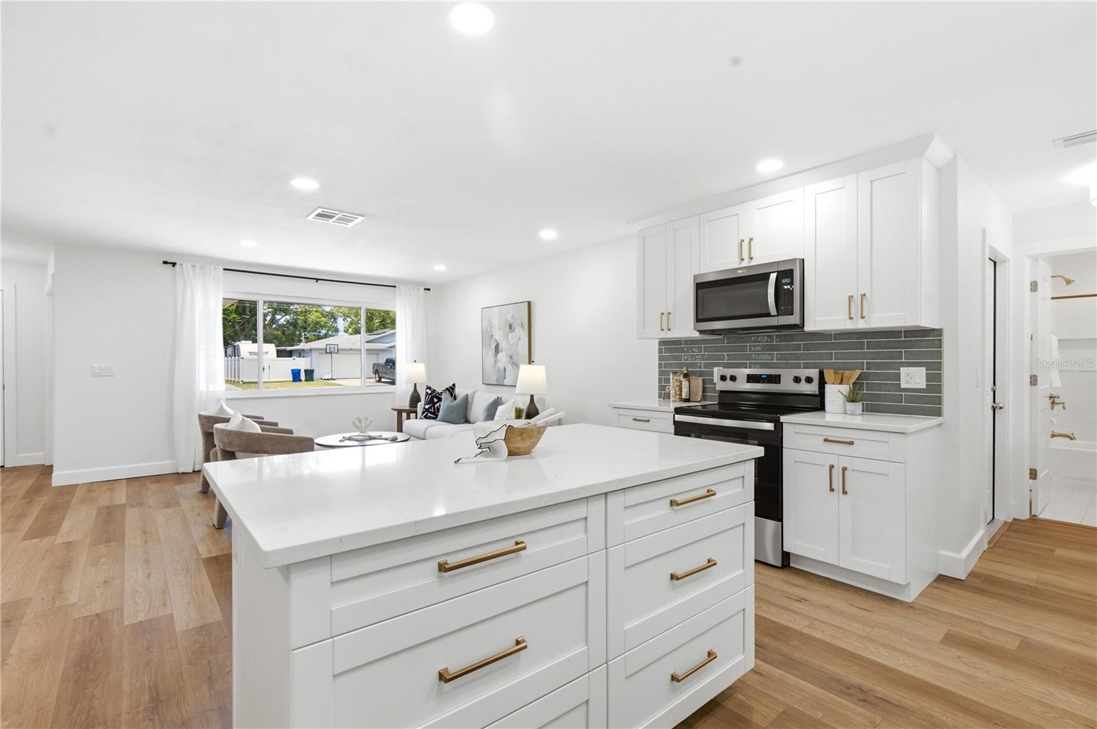 BRENTWOOD PARK - Residential
